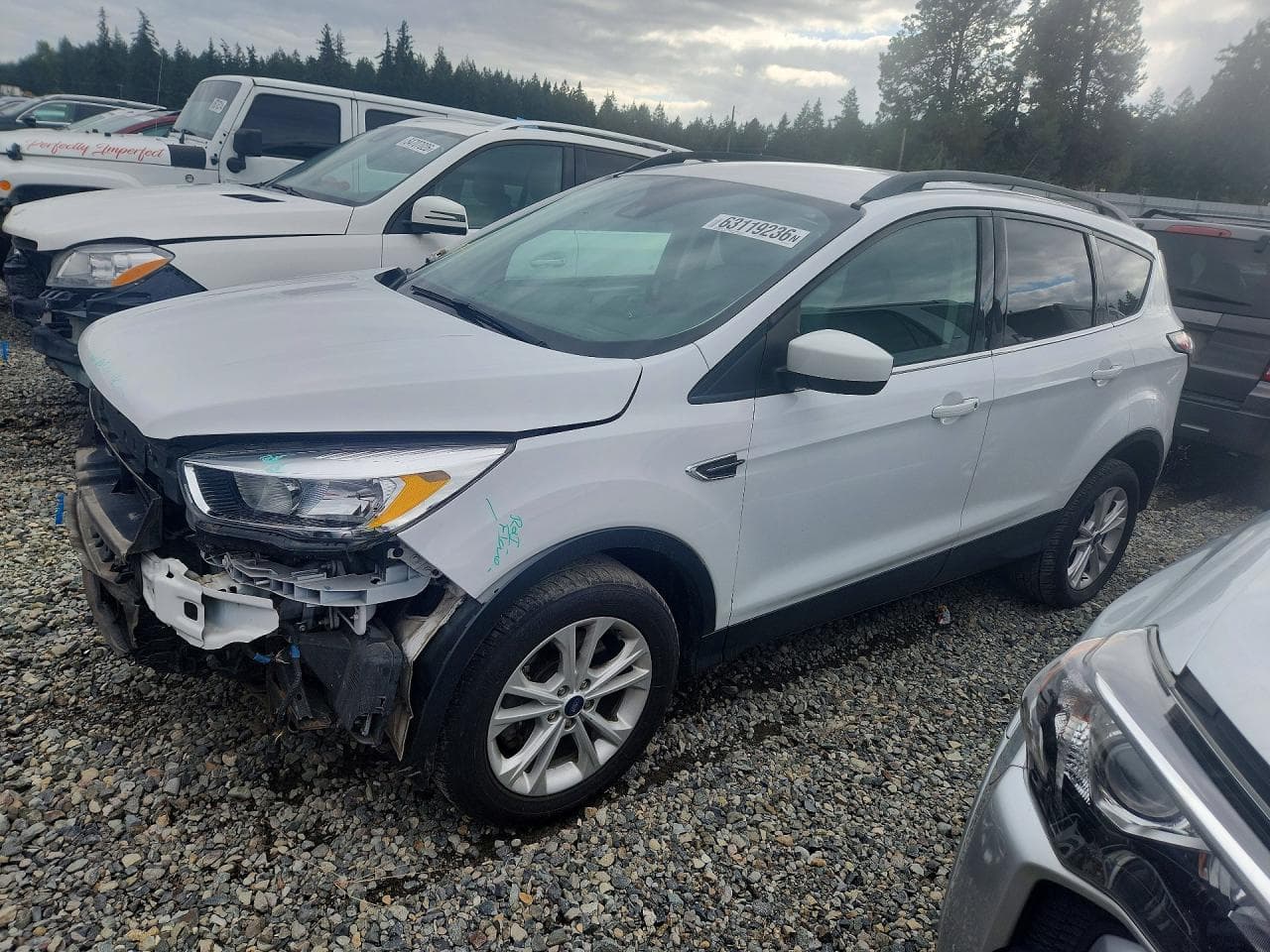FORD ESCAPE