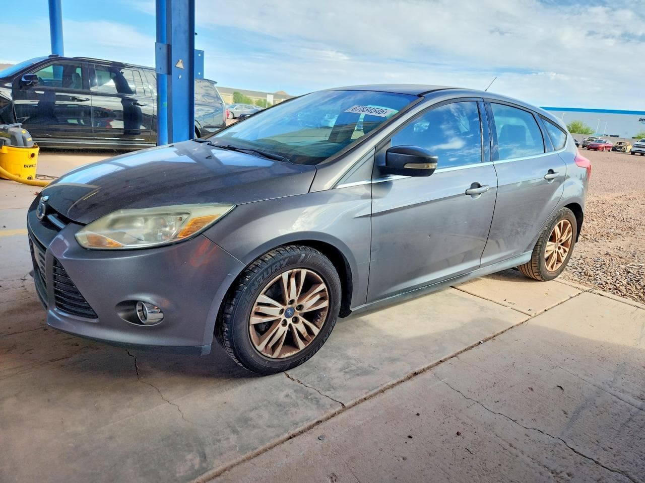 FORD FOCUS