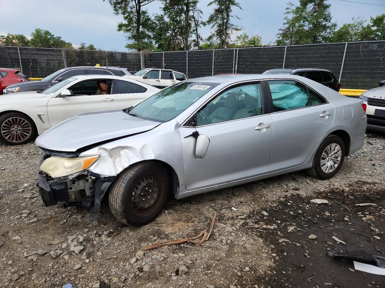 TOYOTA CAMRY