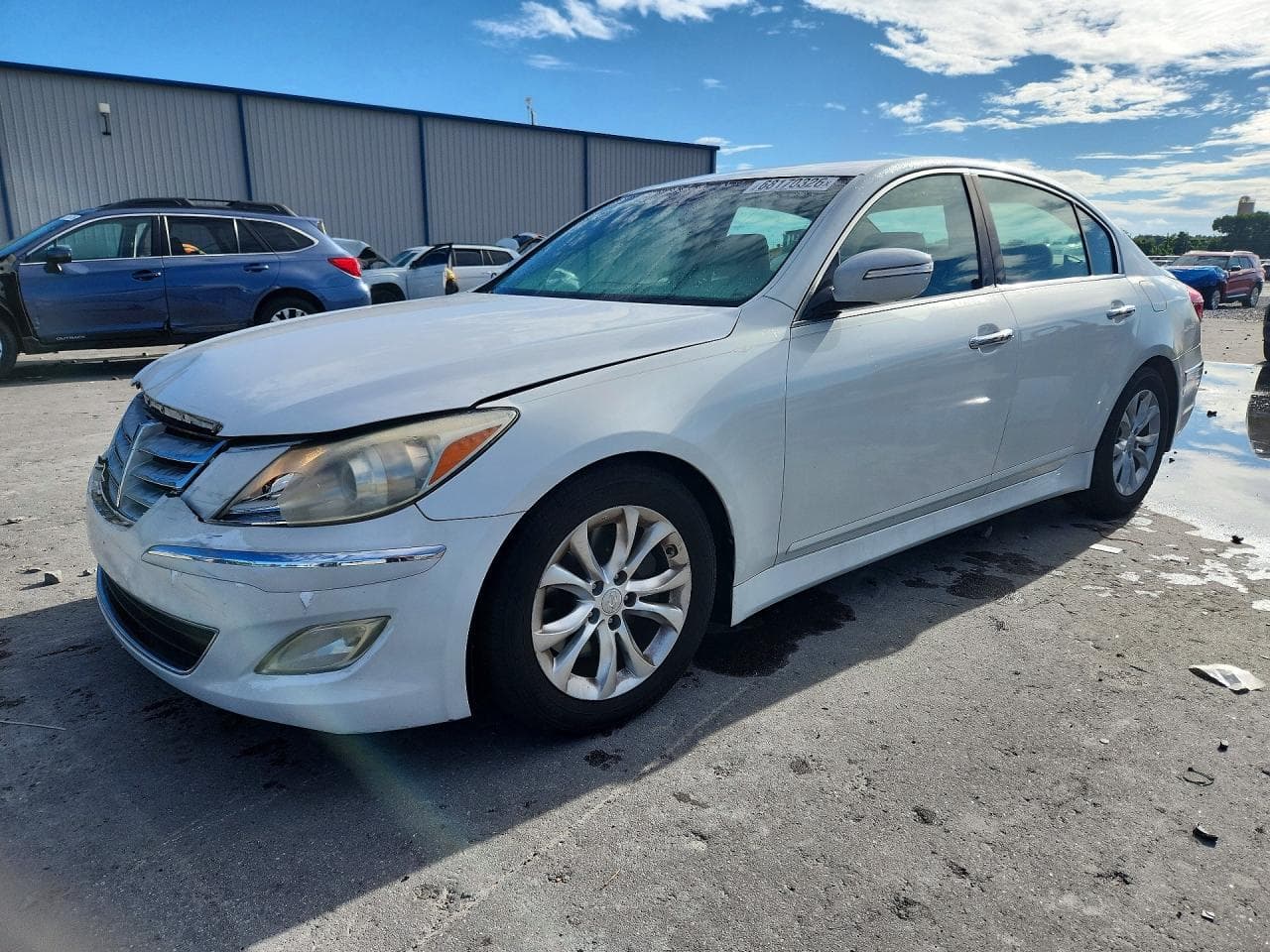 HYUNDAI GENESIS