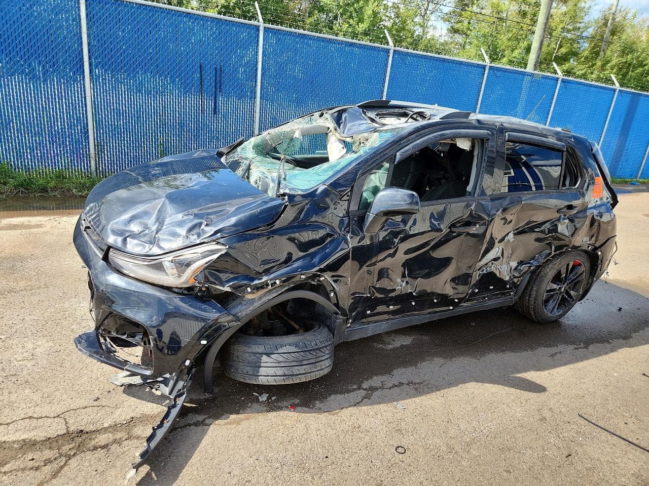 CHEVROLET TRAX