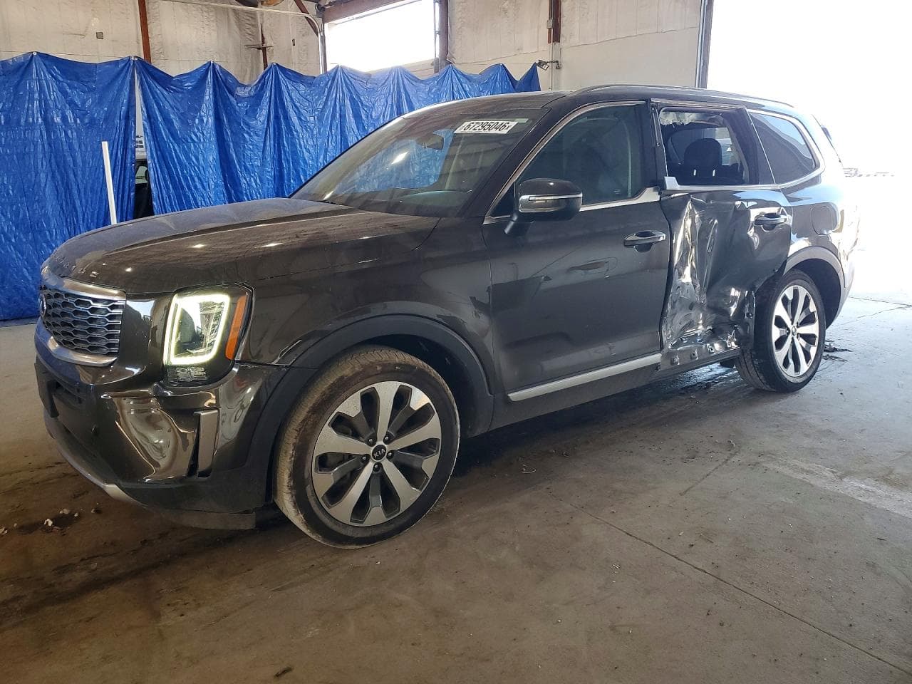 KIA TELLURIDE