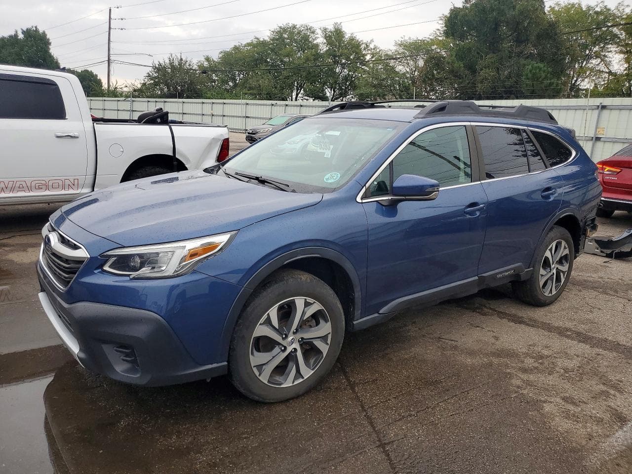SUBARU OUTBACK