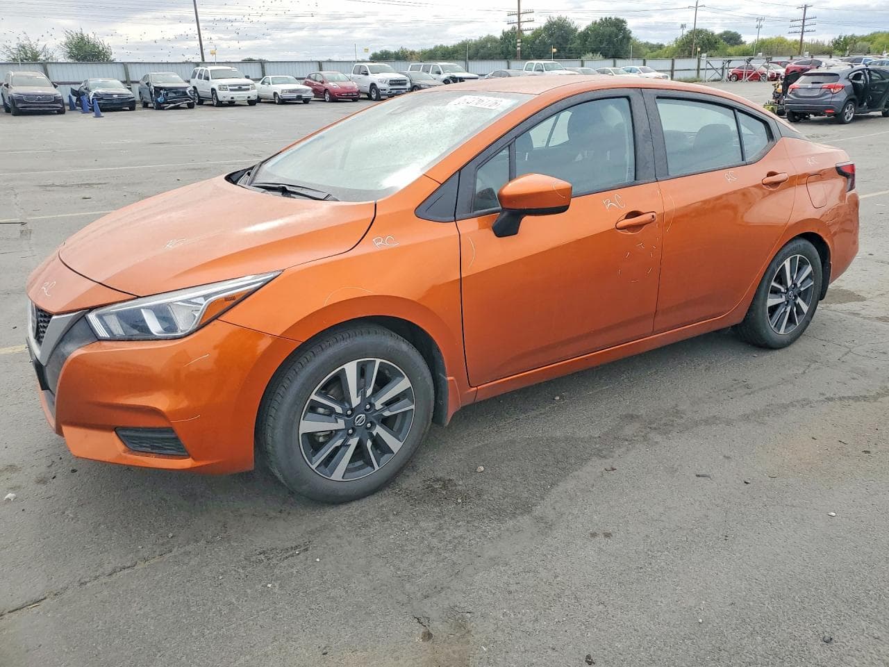 NISSAN VERSA