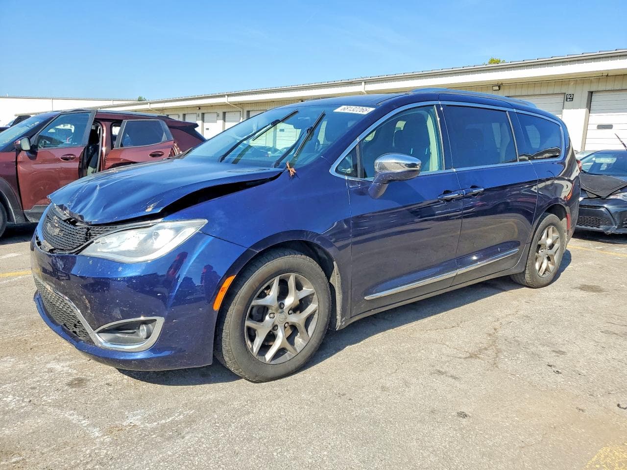 CHRYSLER PACIFICA