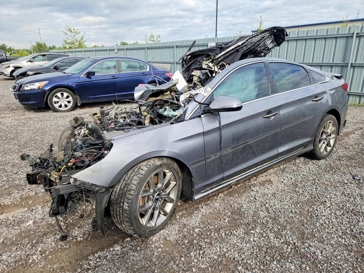 HYUNDAI SONATA