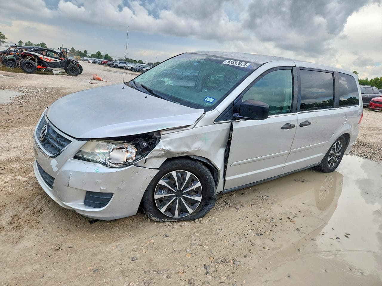 2012 VOLKSWAGEN ROUTAN