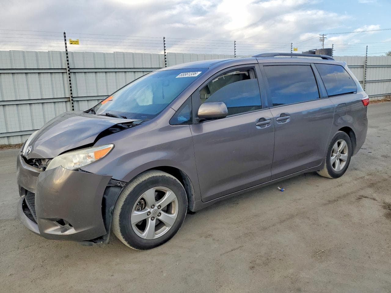 TOYOTA SIENNA