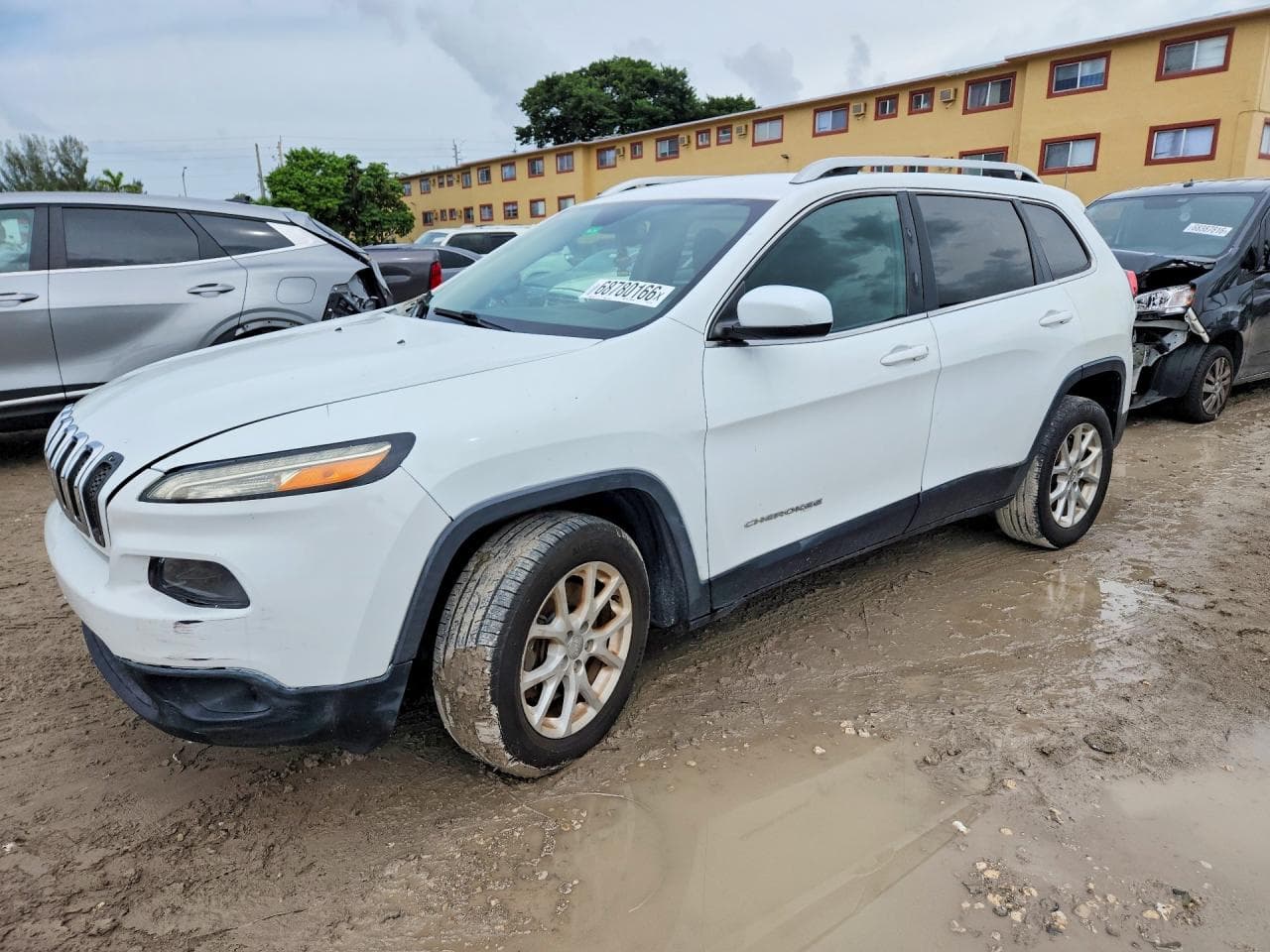 JEEP CHEROKEE
