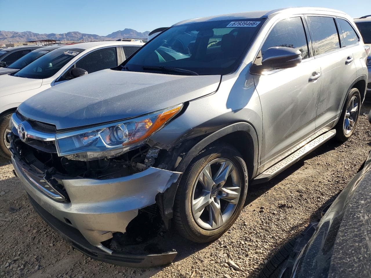 TOYOTA HIGHLANDER