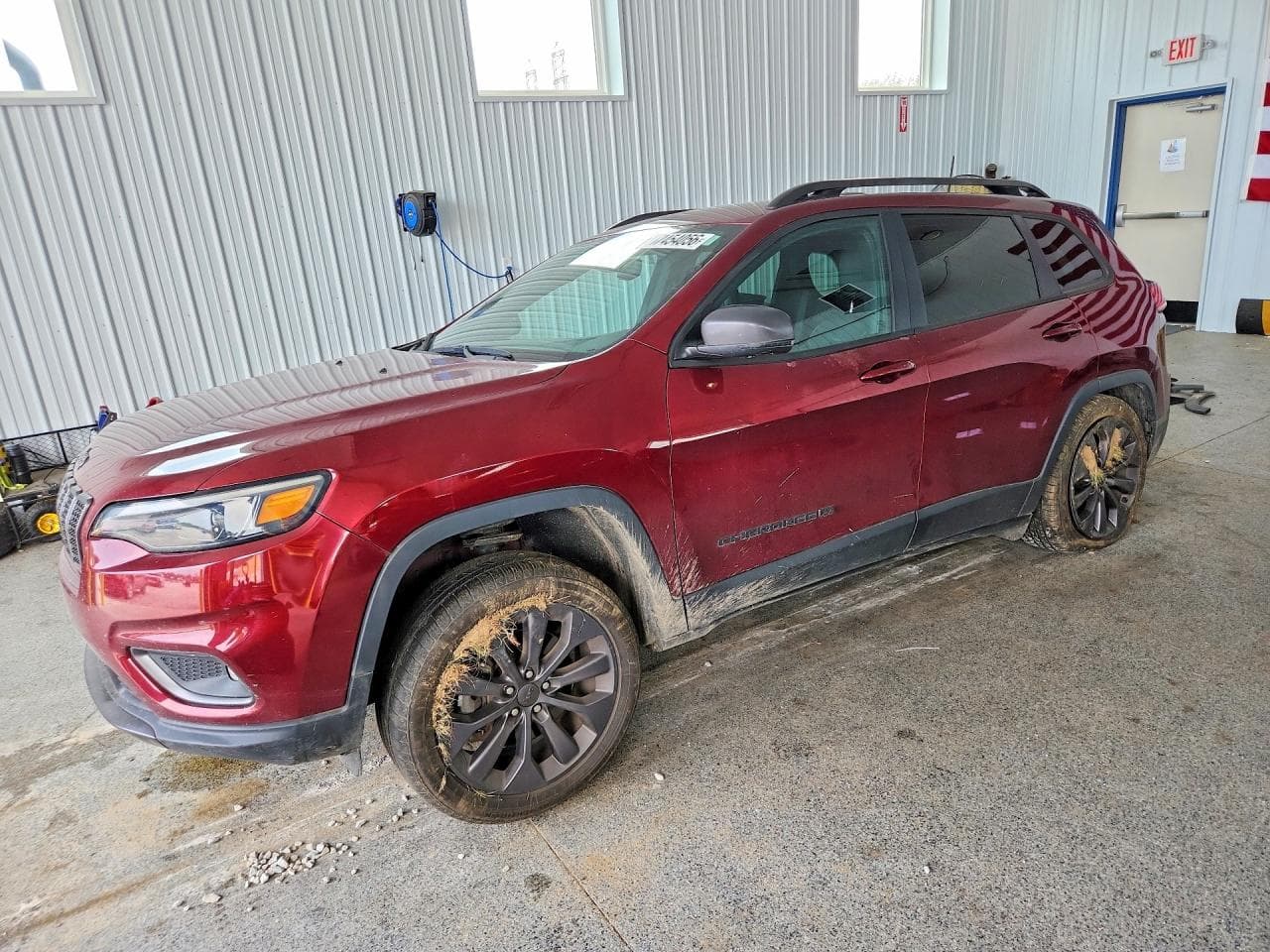 JEEP CHEROKEE