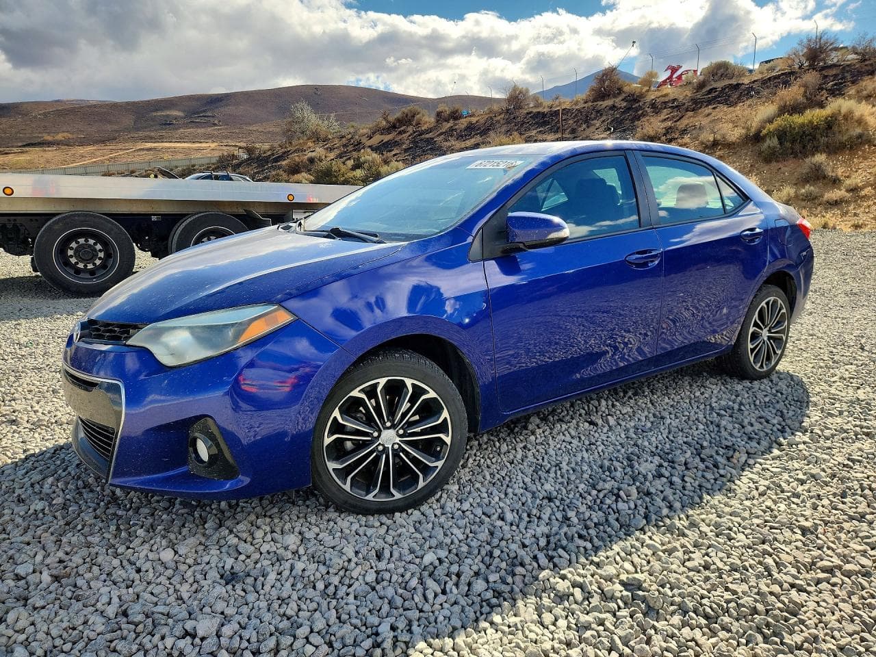TOYOTA COROLLA