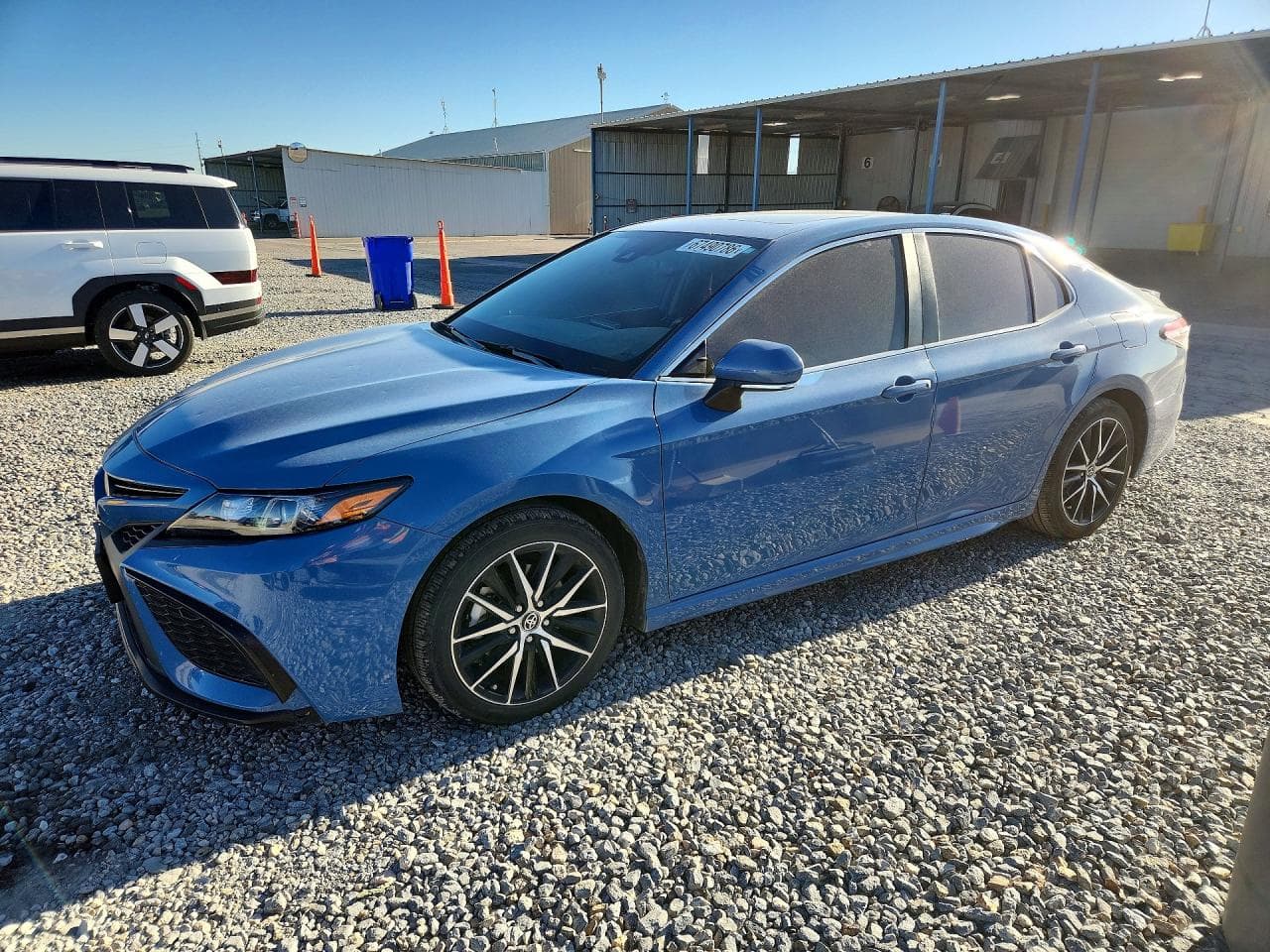 TOYOTA CAMRY