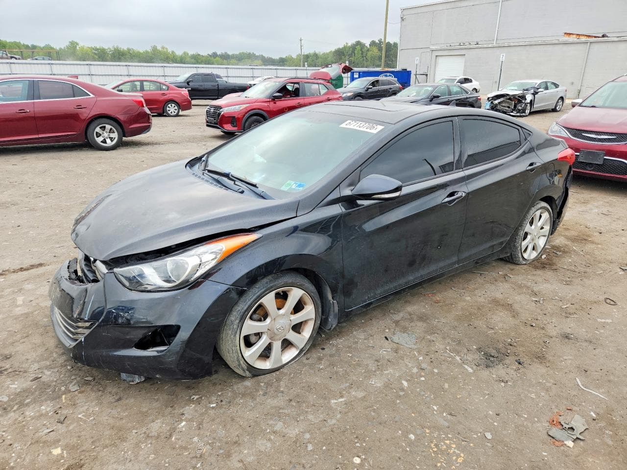 HYUNDAI ELANTRA