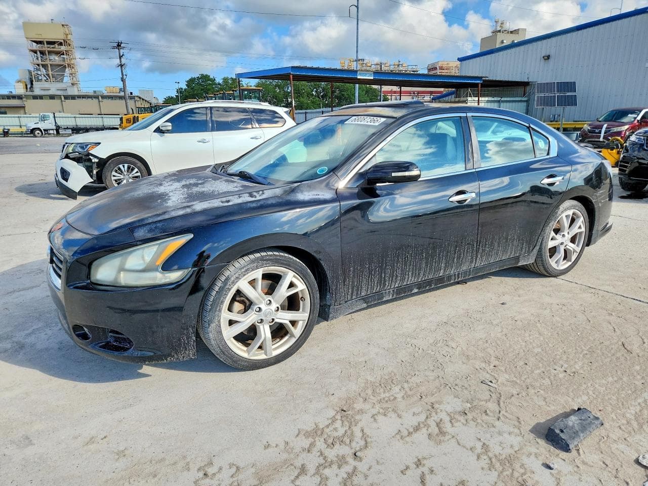 NISSAN MAXIMA