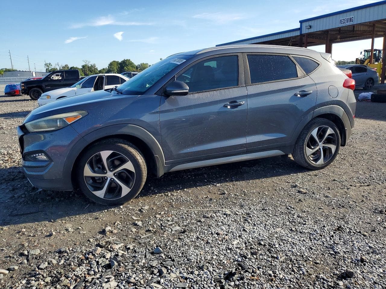 HYUNDAI TUCSON