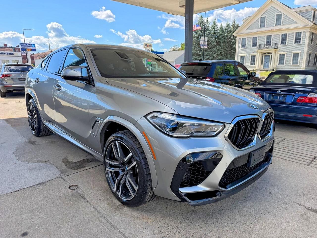 2021 BMW X6 M