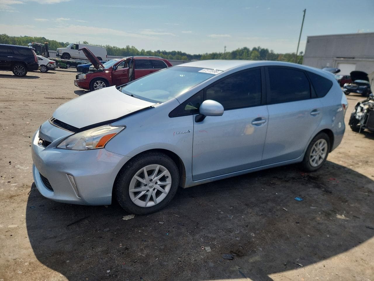 TOYOTA PRIUS V