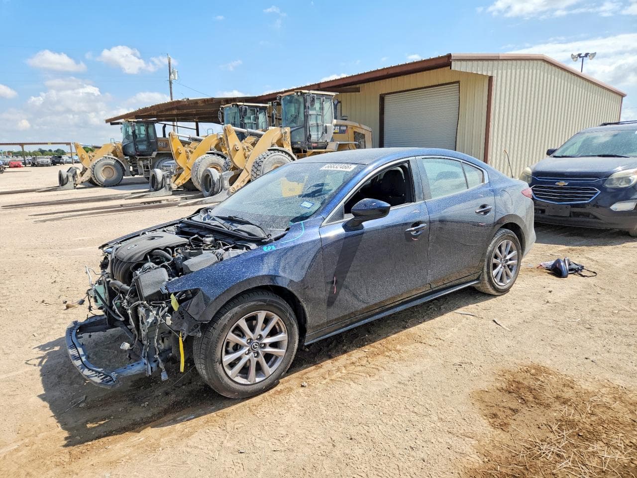 MAZDA 3