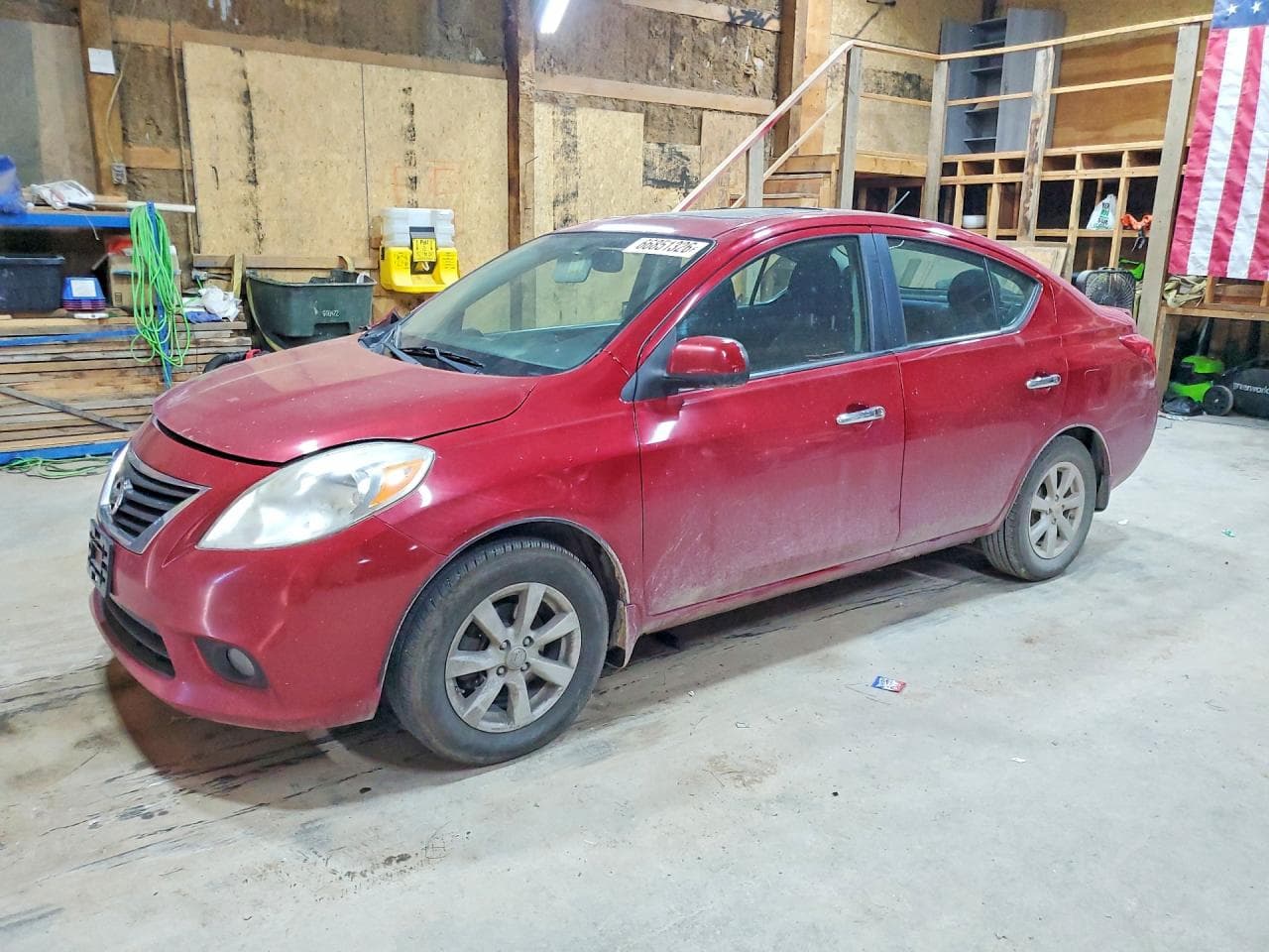 NISSAN VERSA