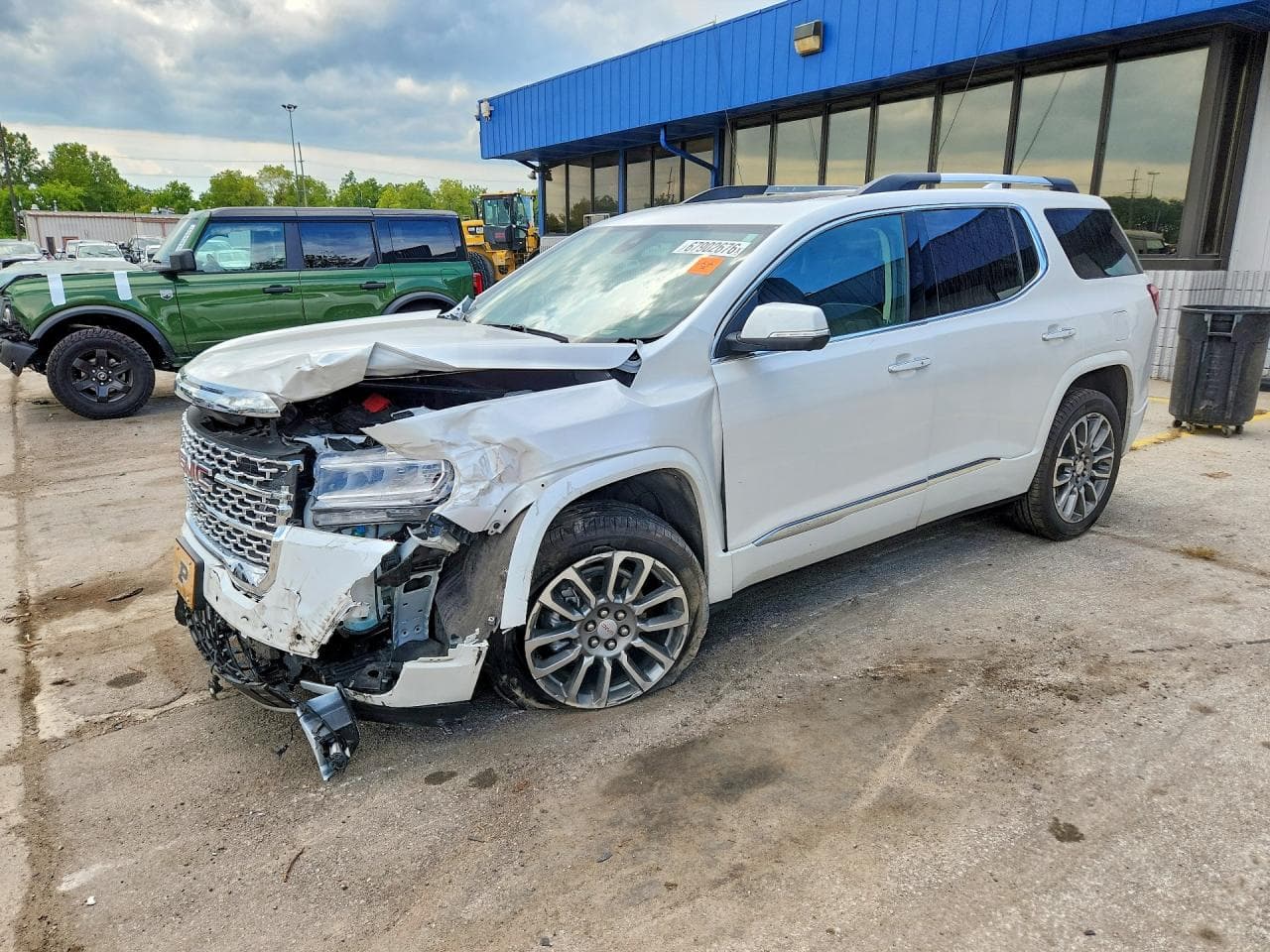 GMC ACADIA DEN