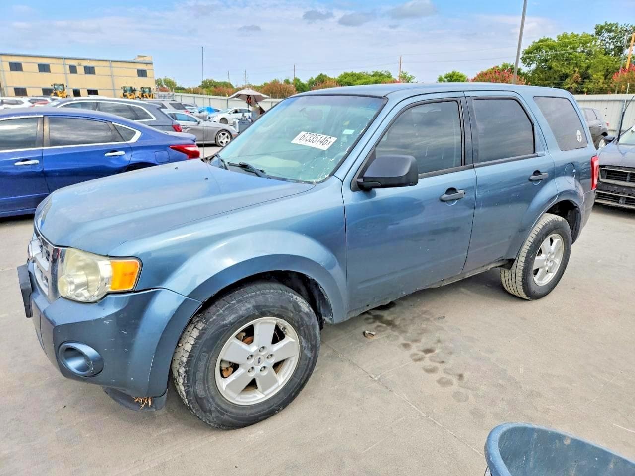 FORD ESCAPE
