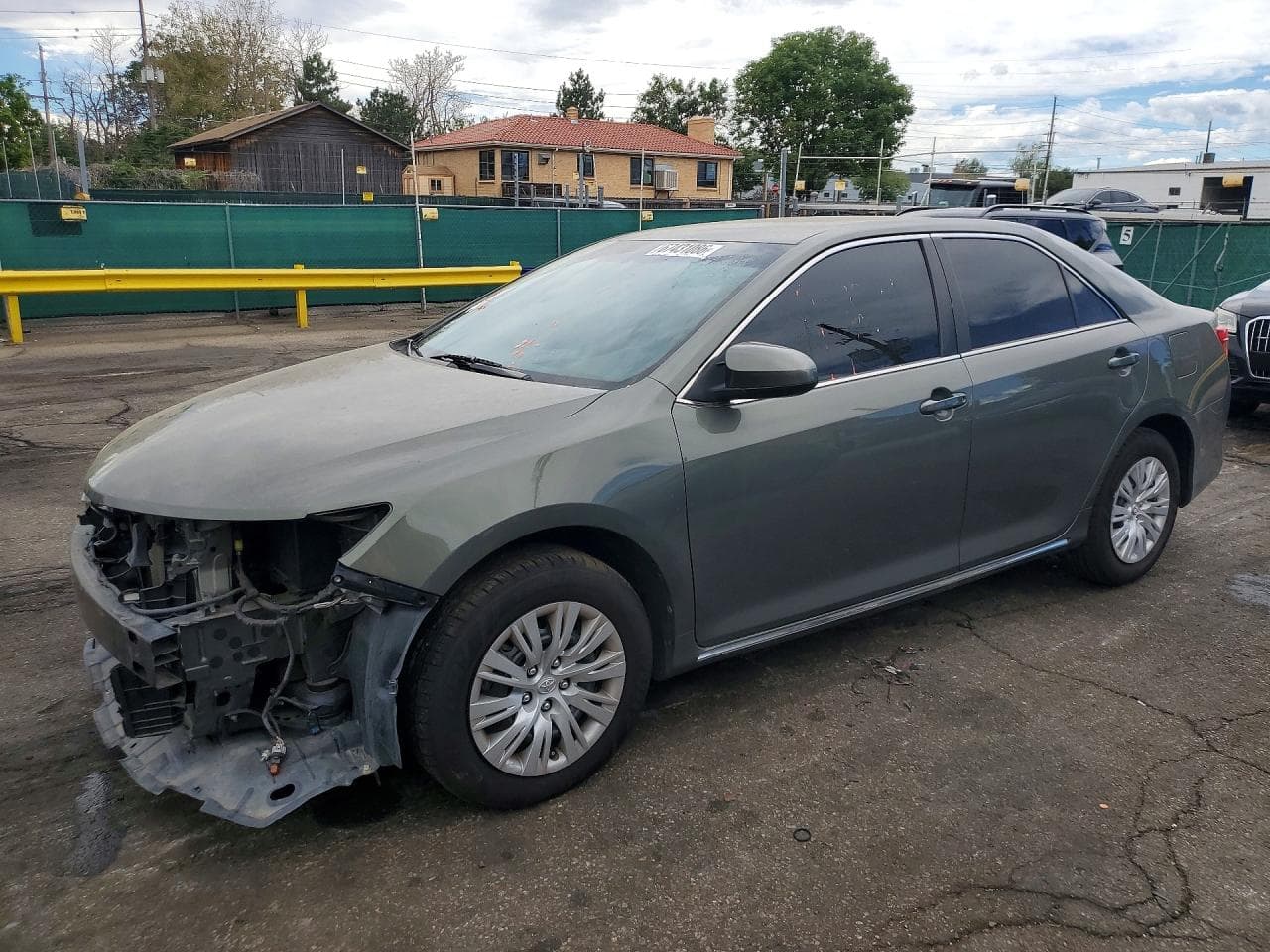 TOYOTA CAMRY