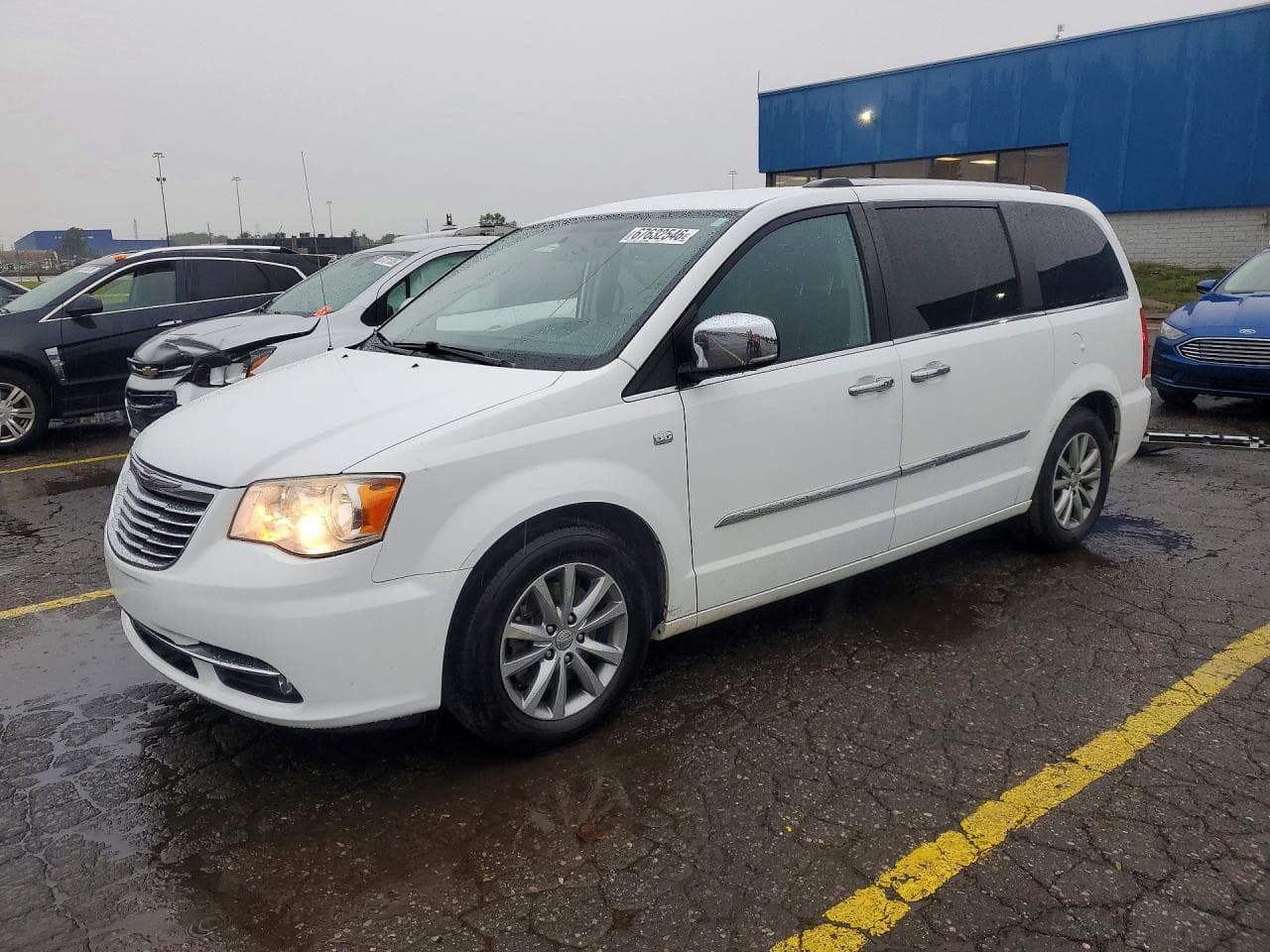 CHRYSLER MINIVAN