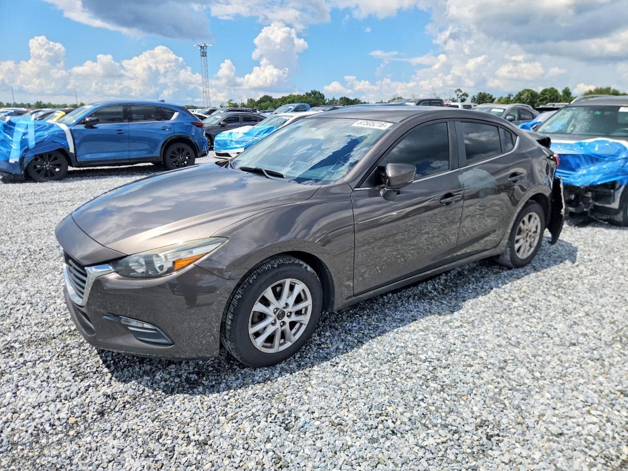 MAZDA 3