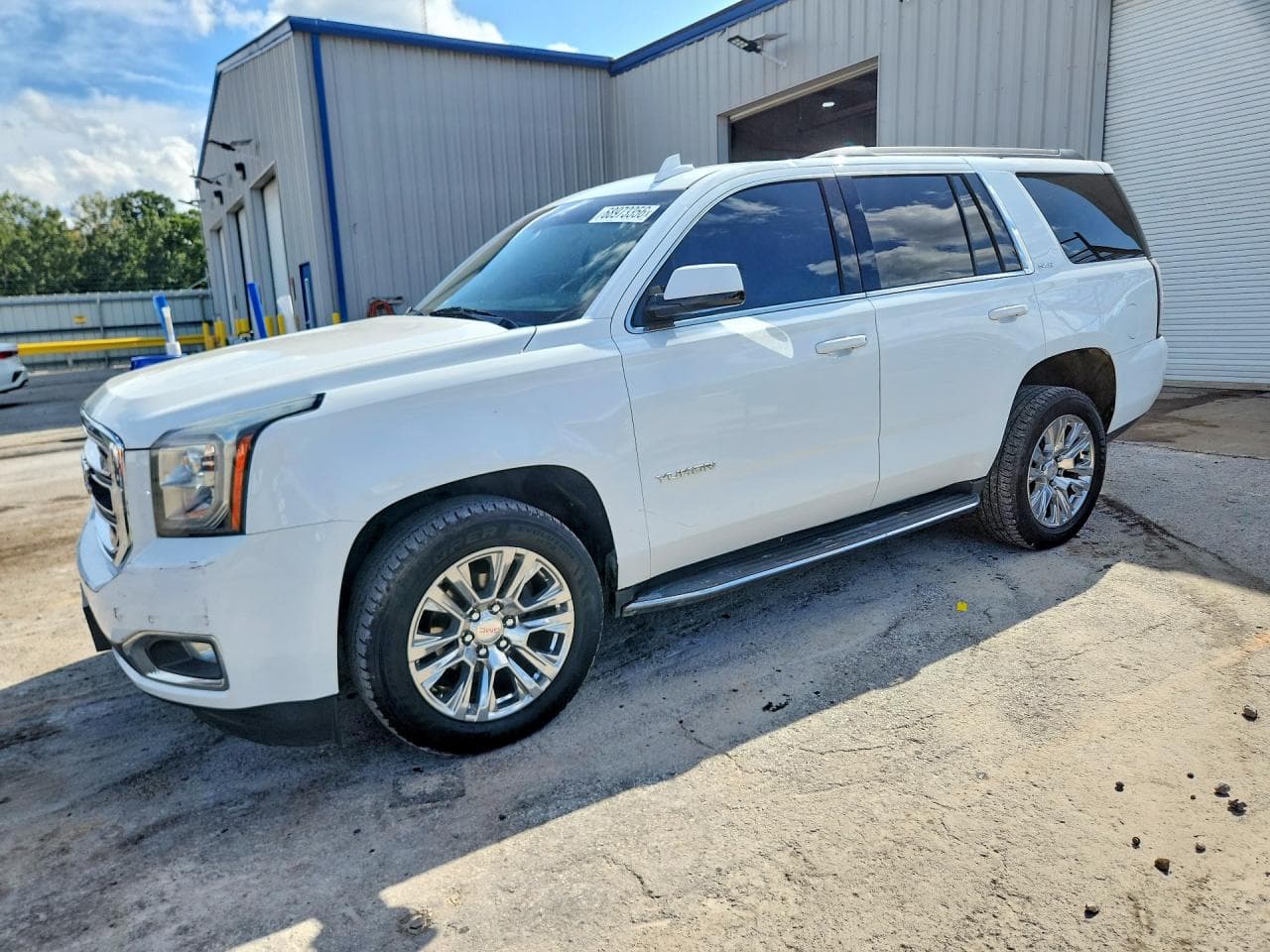 GMC YUKON