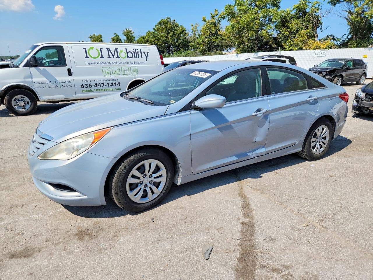 HYUNDAI SONATA
