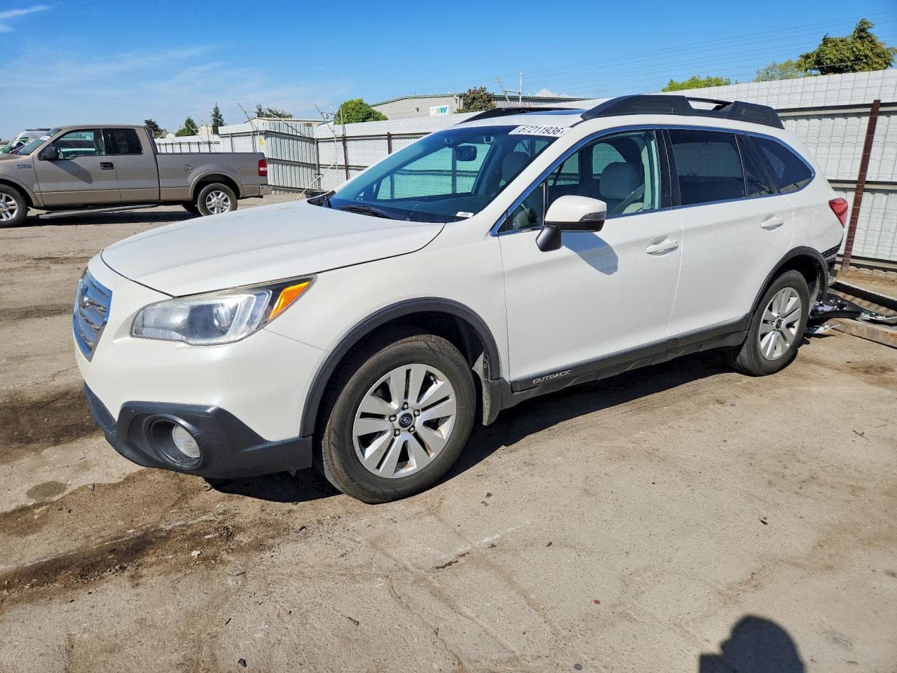 SUBARU OUTBACK
