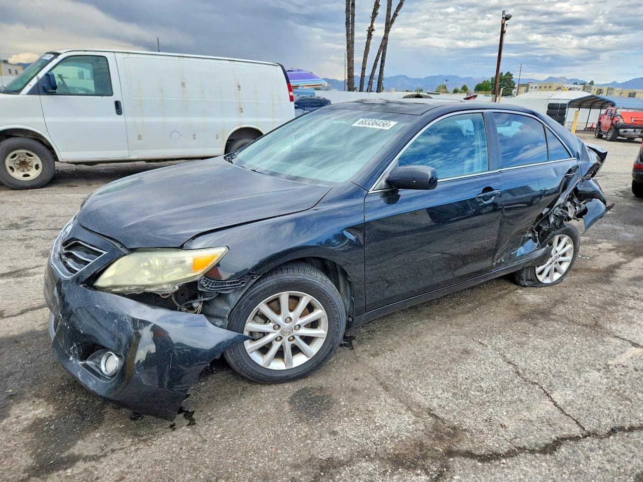 TOYOTA CAMRY