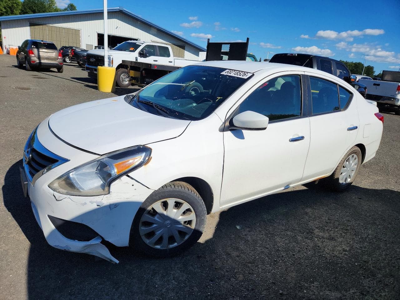 NISSAN VERSA