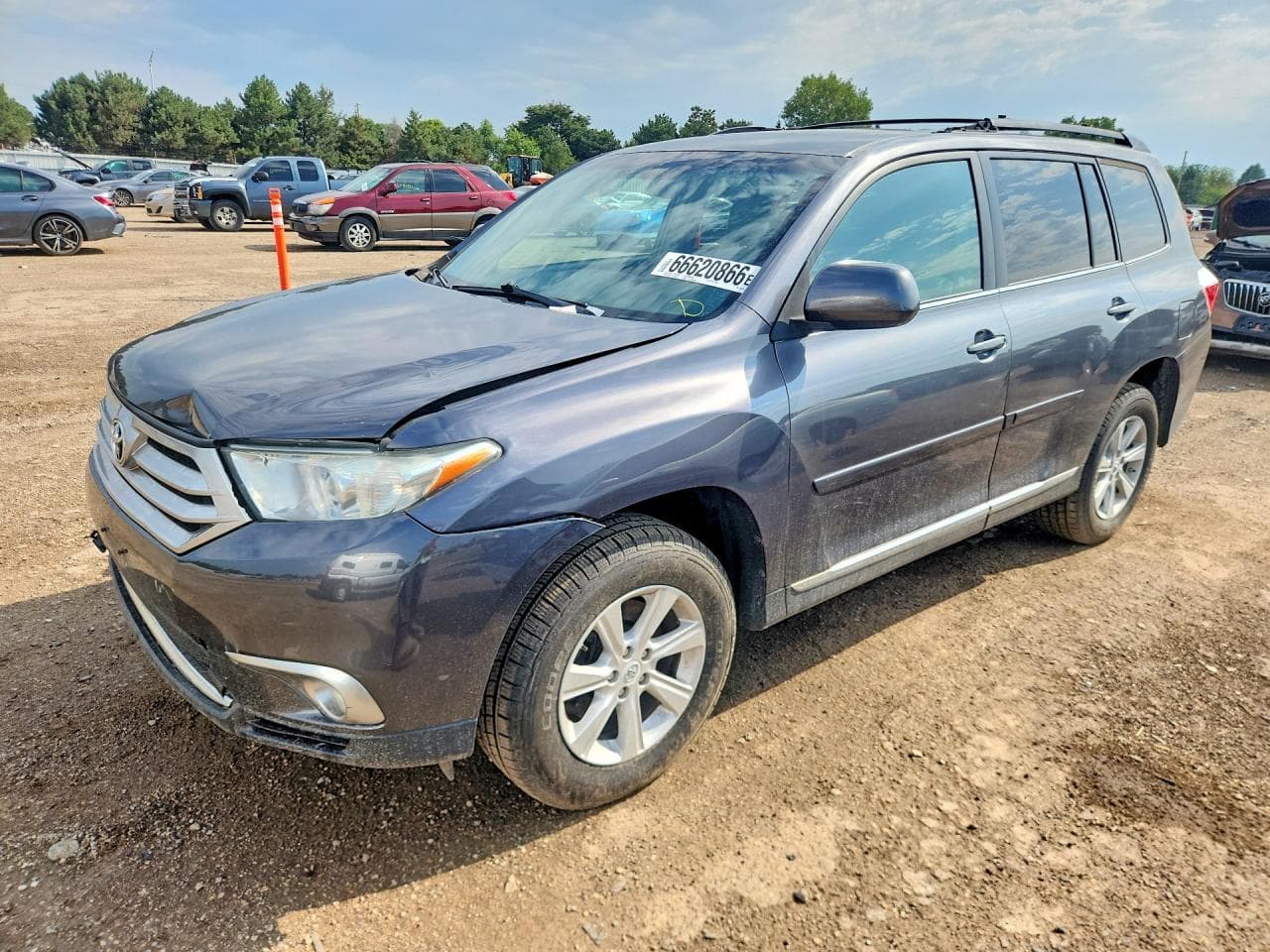 TOYOTA HIGHLANDER