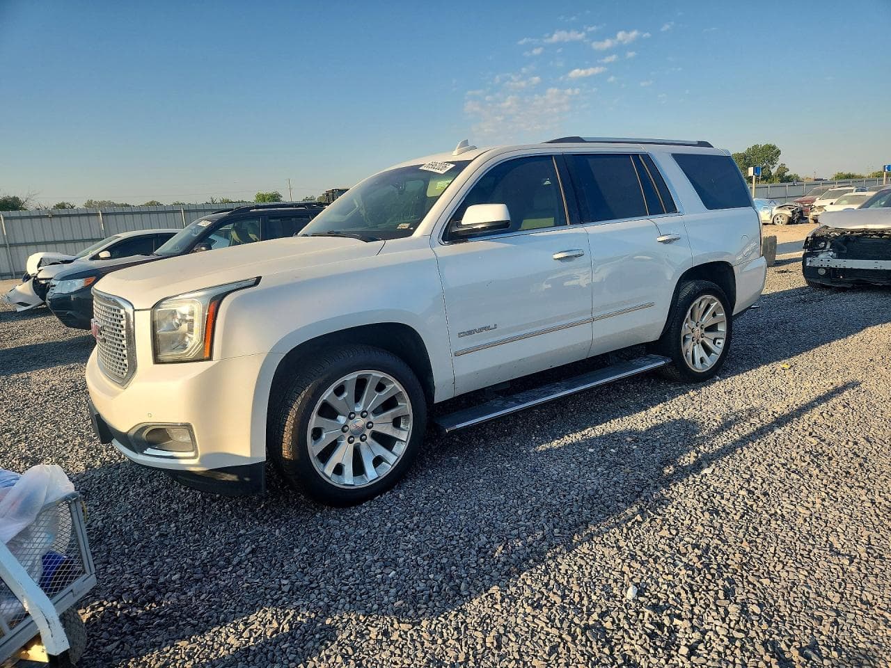 GMC YUKON