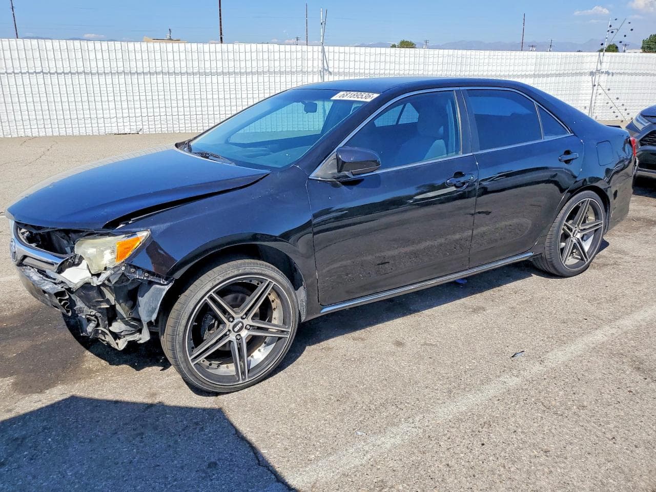 TOYOTA CAMRY
