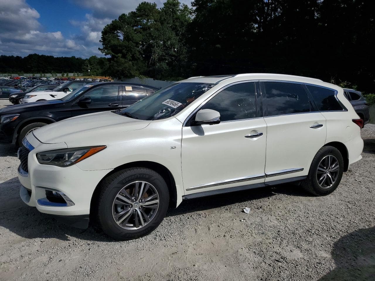 INFINITI QX60