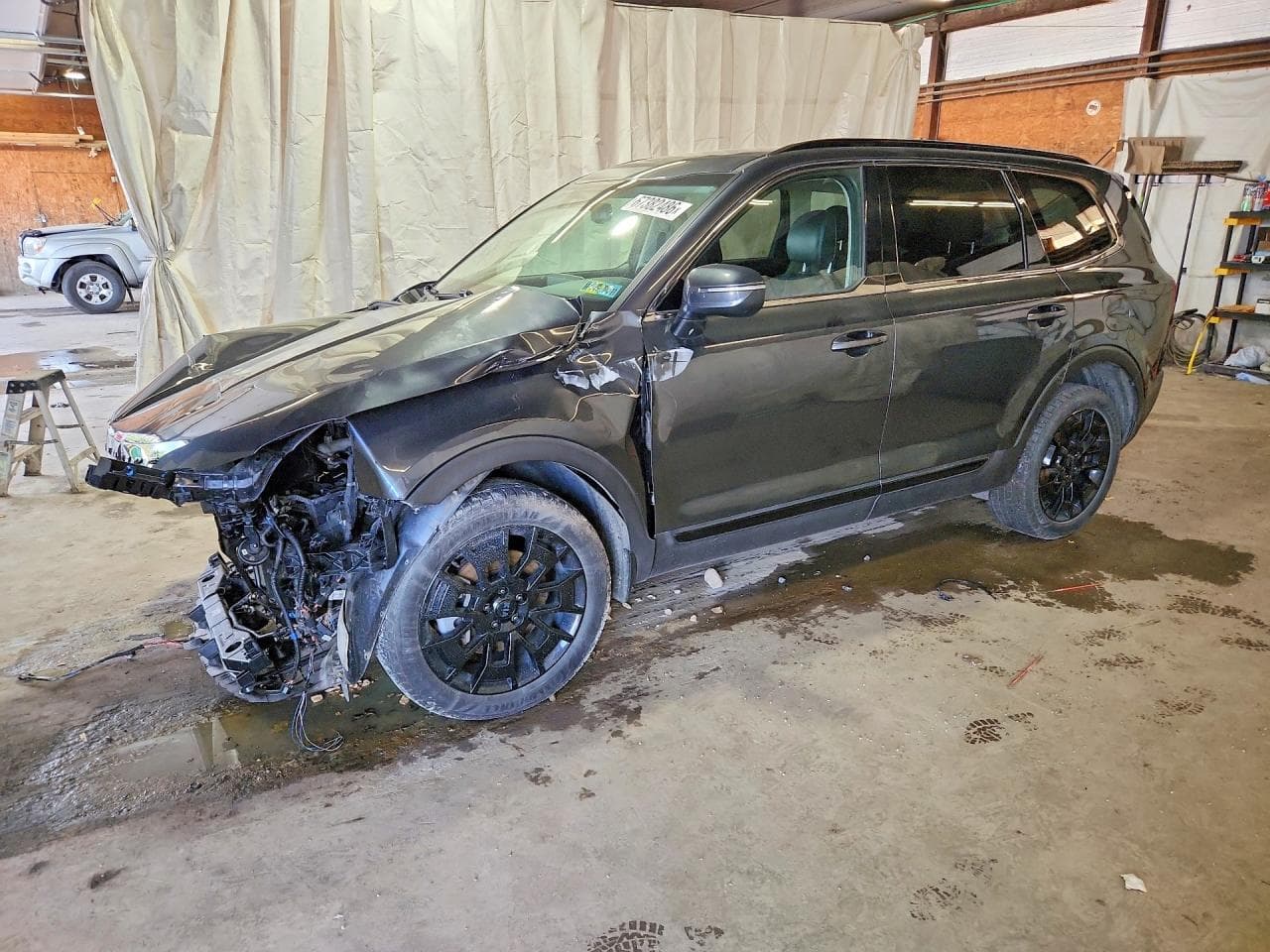KIA TELLURIDE