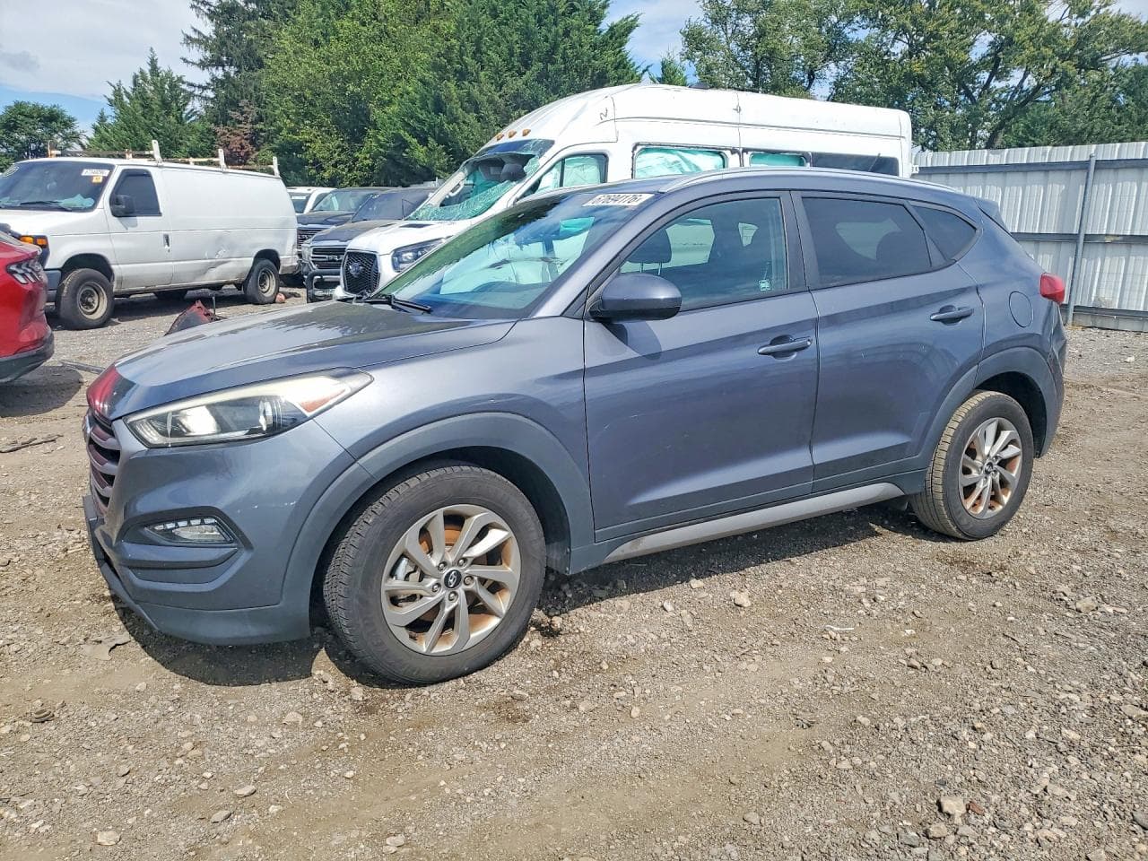 HYUNDAI TUCSON
