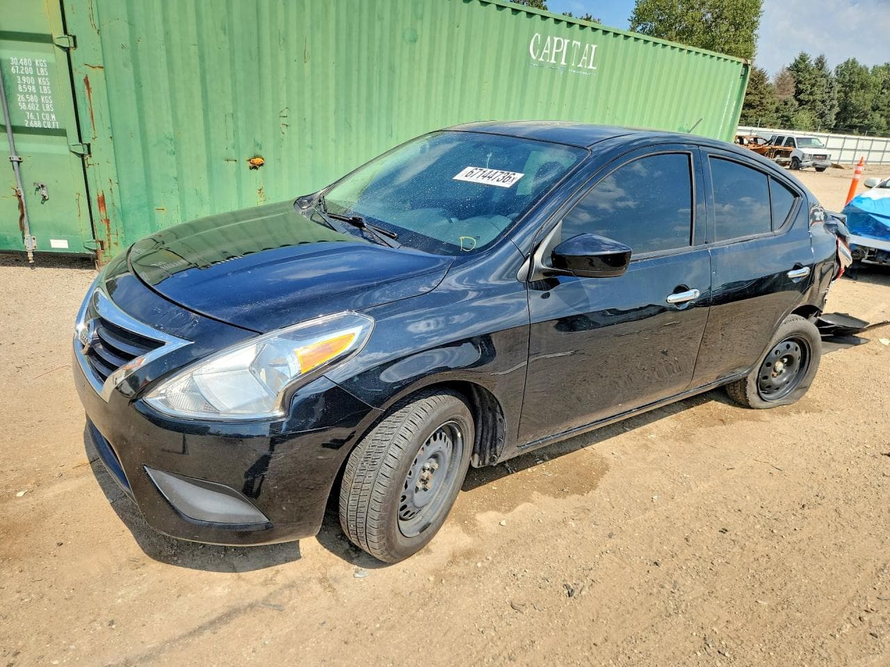 NISSAN VERSA
