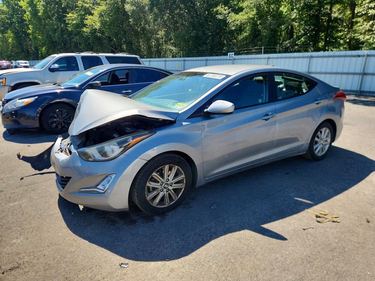 HYUNDAI ELANTRA