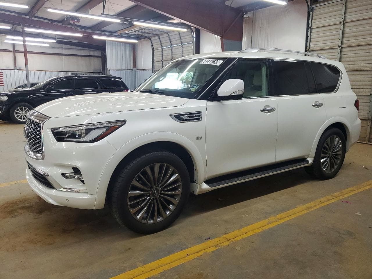 INFINITI QX80