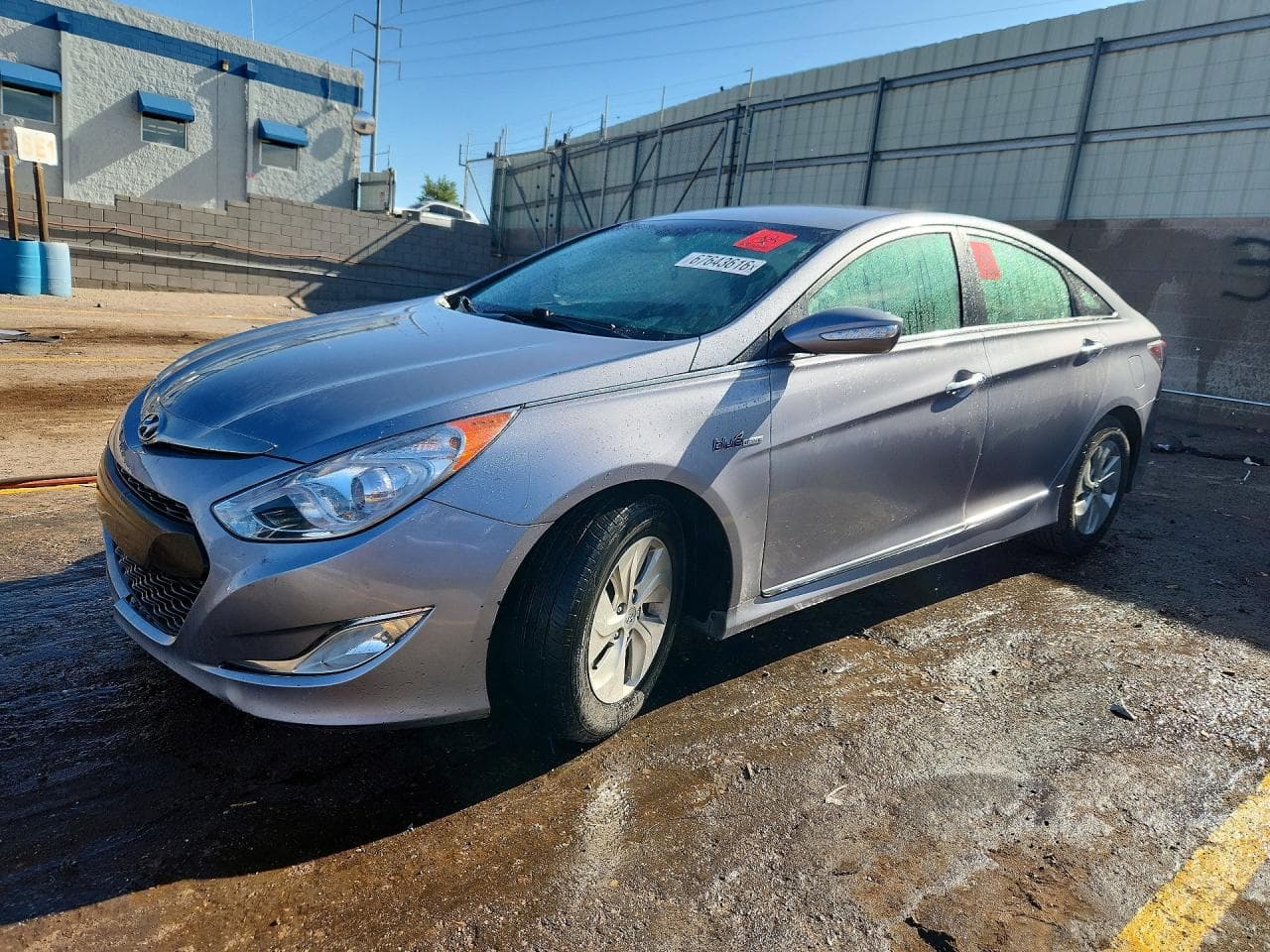 HYUNDAI SONATA HYBRID