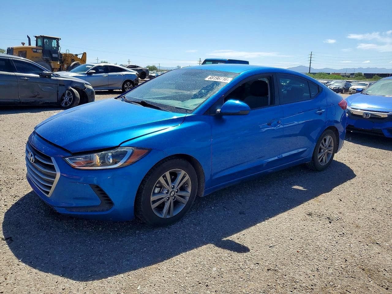 HYUNDAI ELANTRA