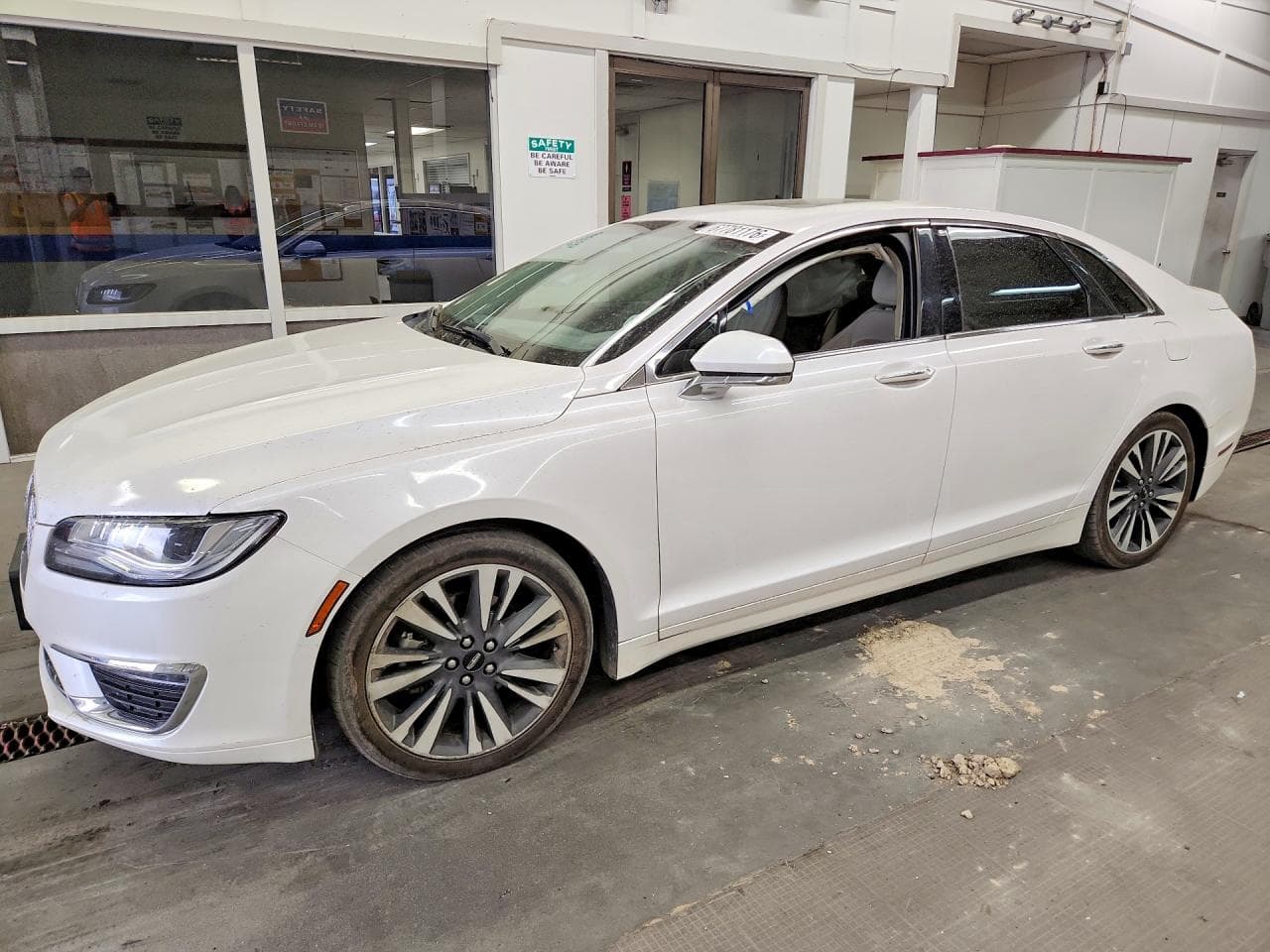 LINCOLN MKZ