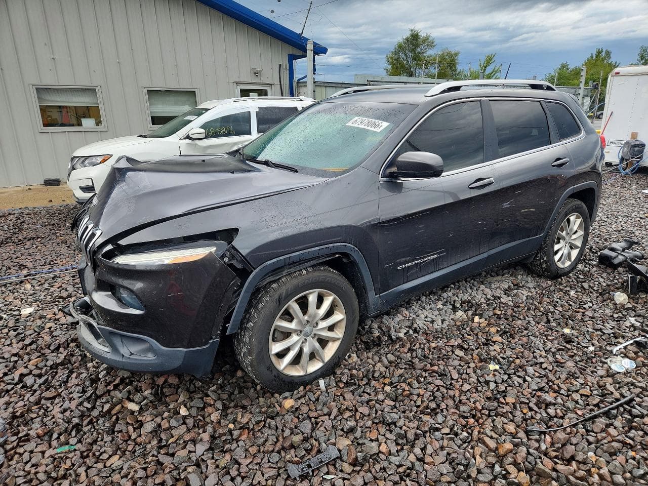 JEEP CHEROKEE