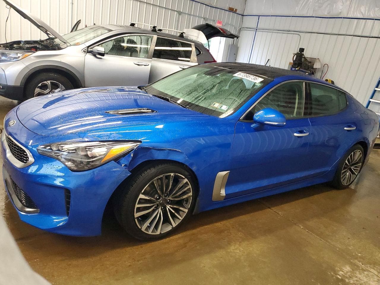 KIA STINGER