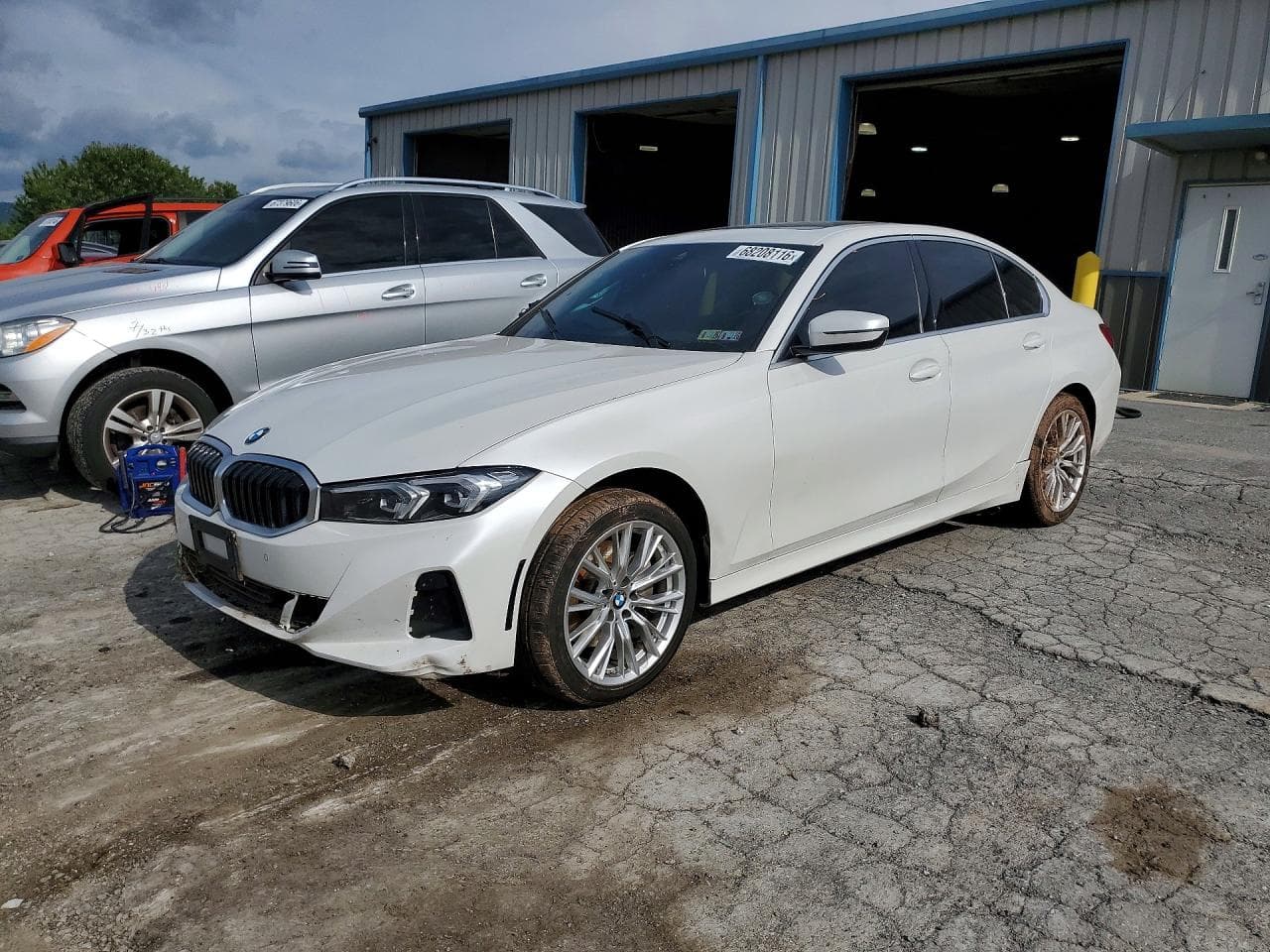 BMW 330XI