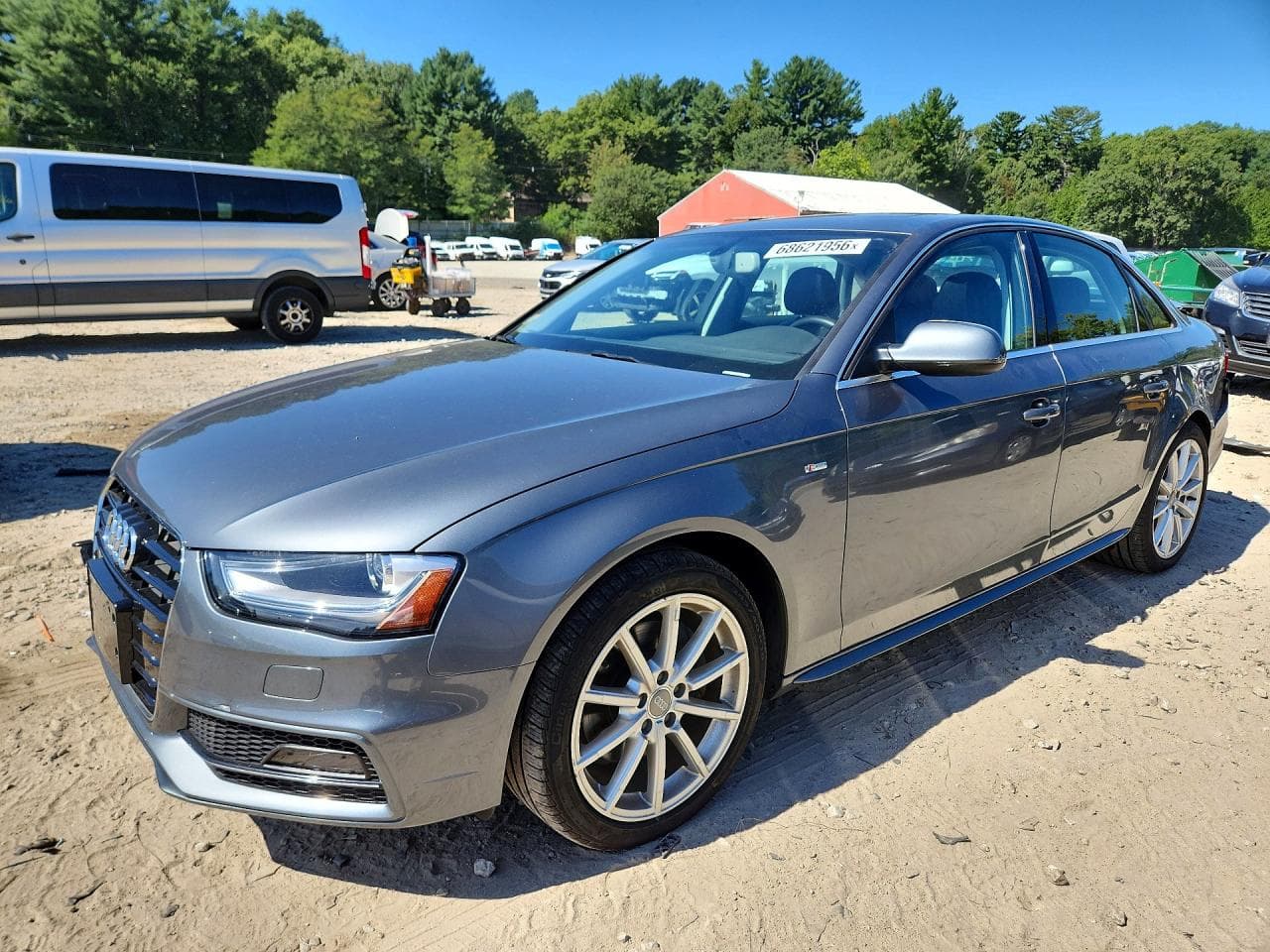AUDI A4